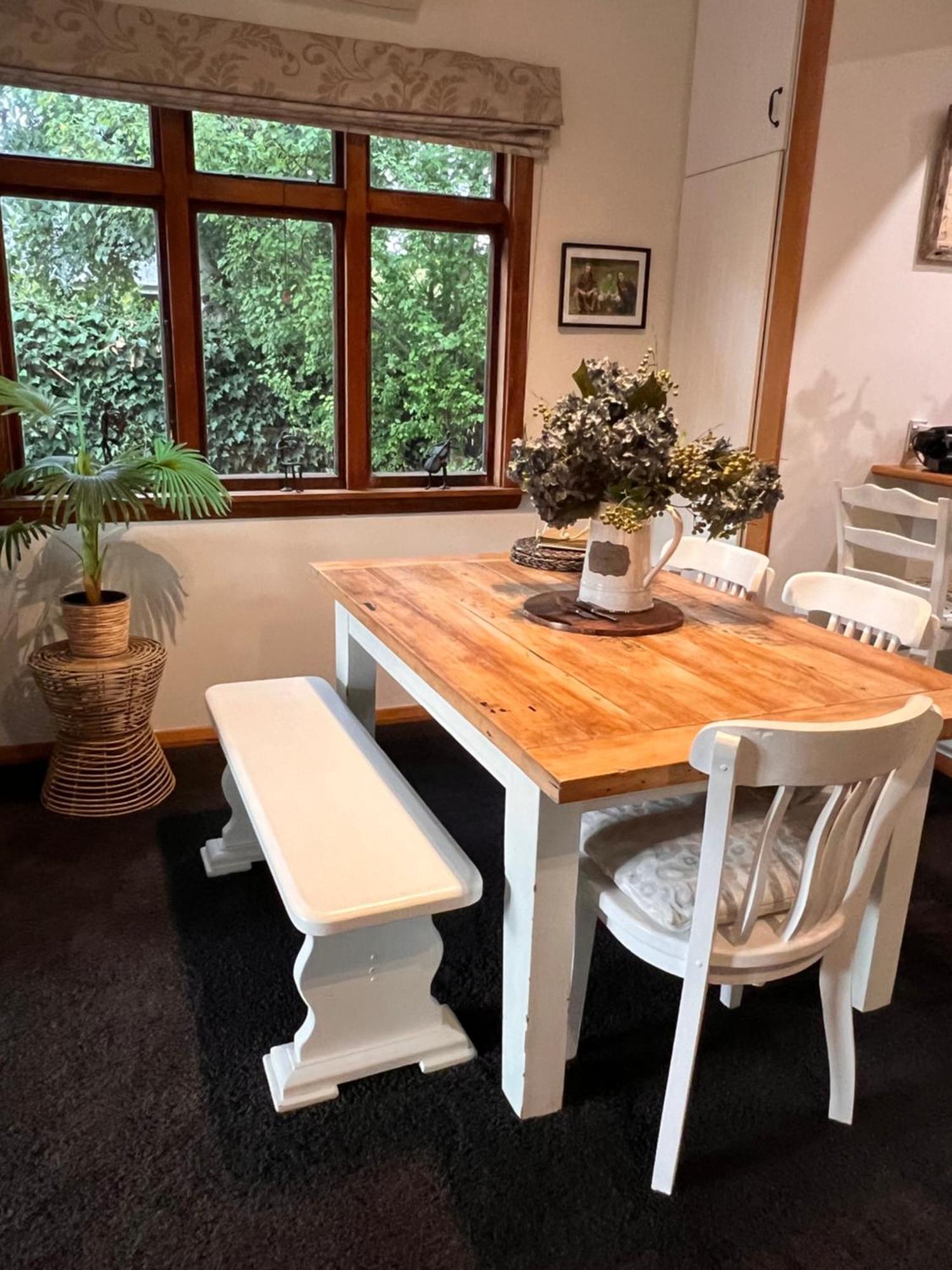 כרייסטצ'רץ' Gorgeous Villa, 7 Minutes From Airport מראה חיצוני תמונה